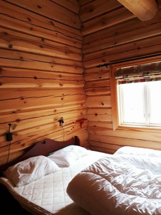 Blazerbu Four-Bedroom Chalet Myro Bagian luar foto