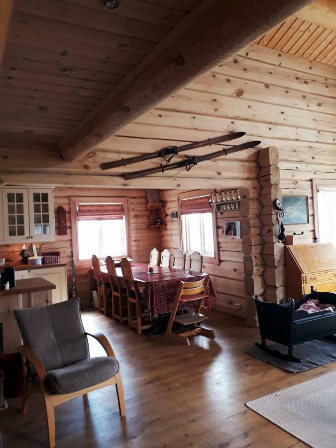 Blazerbu Four-Bedroom Chalet Myro Bagian luar foto